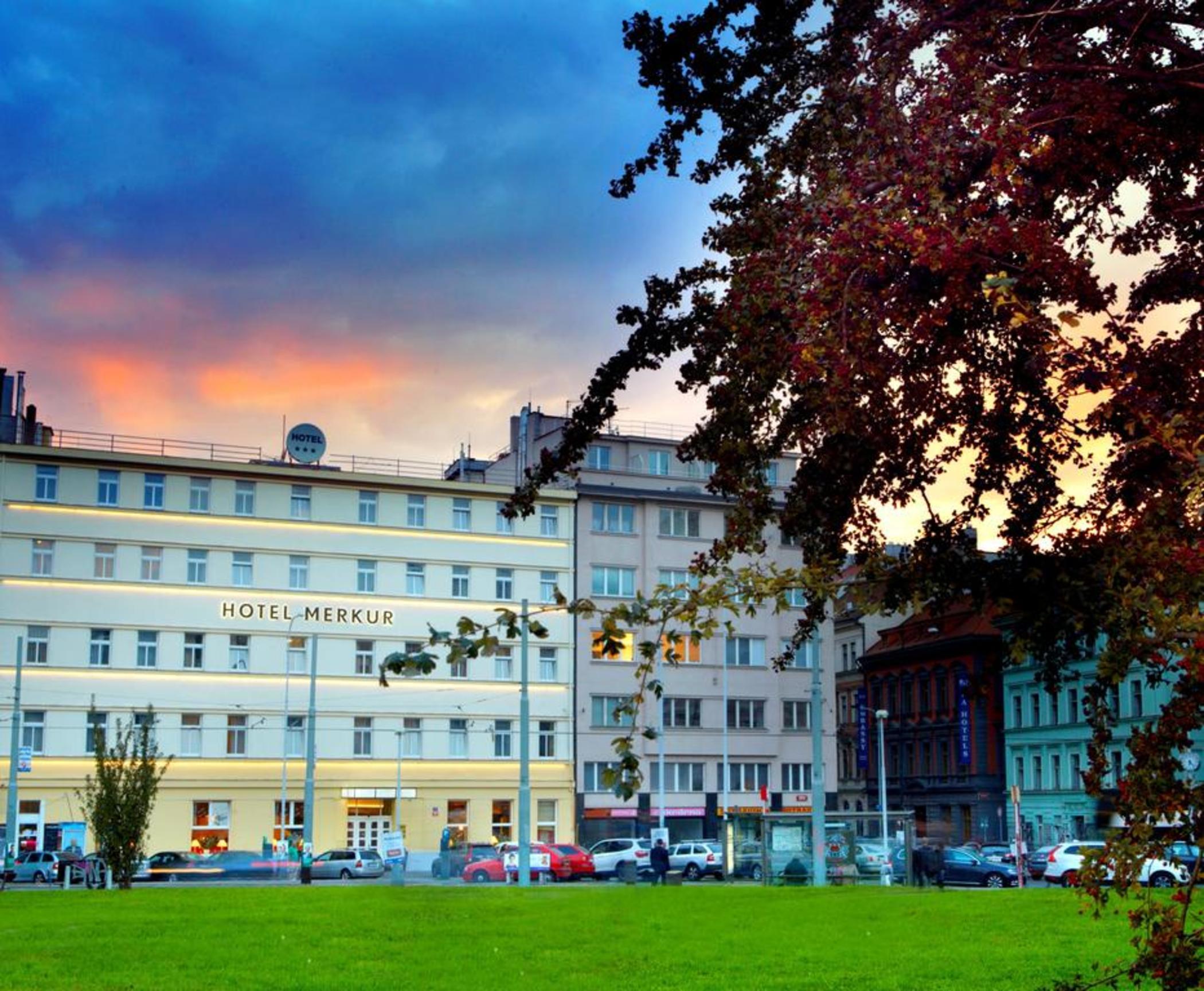 Hotel Merkur - Czech Leading Hotels Praga Exterior foto